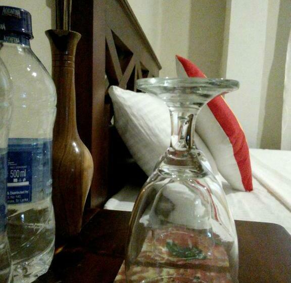 اتاق استاندارد, Osheen Family Guest House