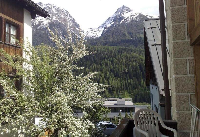Апартаменты 2 Спальни, B&b Hotel & Appartements Chasa Valär