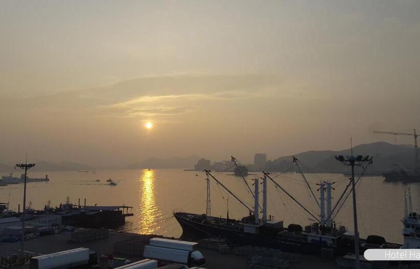 Апартаменты 1 Спальня с Балконом, Hansan