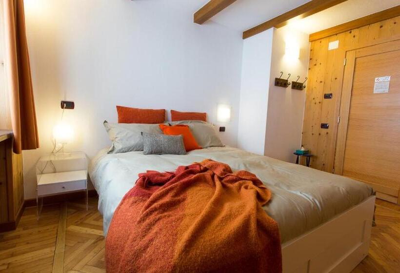 اتاق استاندارد یک نفره, B&b White Moon