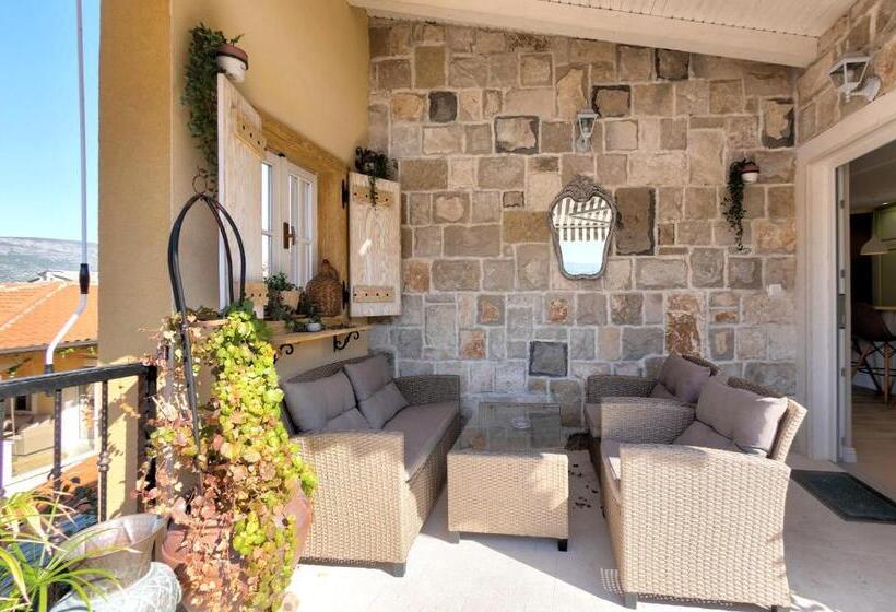 آپارتمان سوپریور 1 خوابه, Apartments Villa Mike