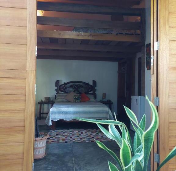 سوئیت با بالکن, Guest House Boki Da Zezé
