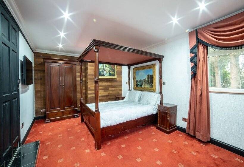 Номер Deluxe, Tudor Oaks Lodge Stevenage North
