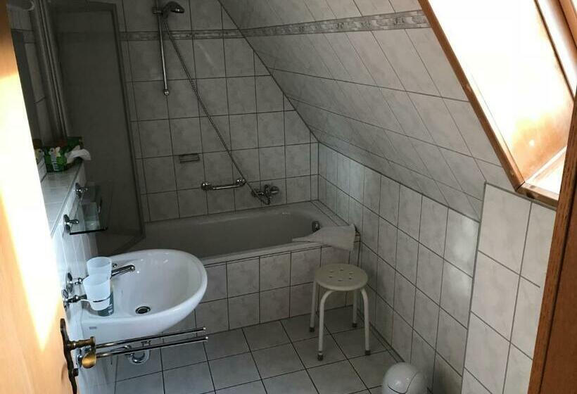 Номер Стандарт, Gasthof Zur Hoffnung