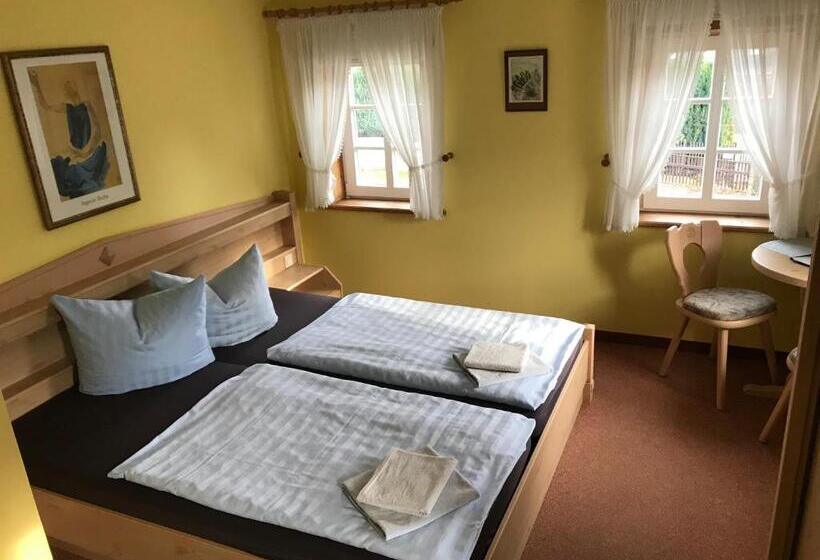Номер Стандарт, Gasthof Zur Hoffnung