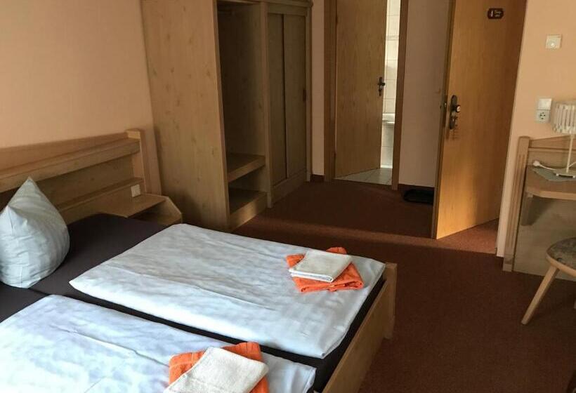 Номер Стандарт, Gasthof Zur Hoffnung