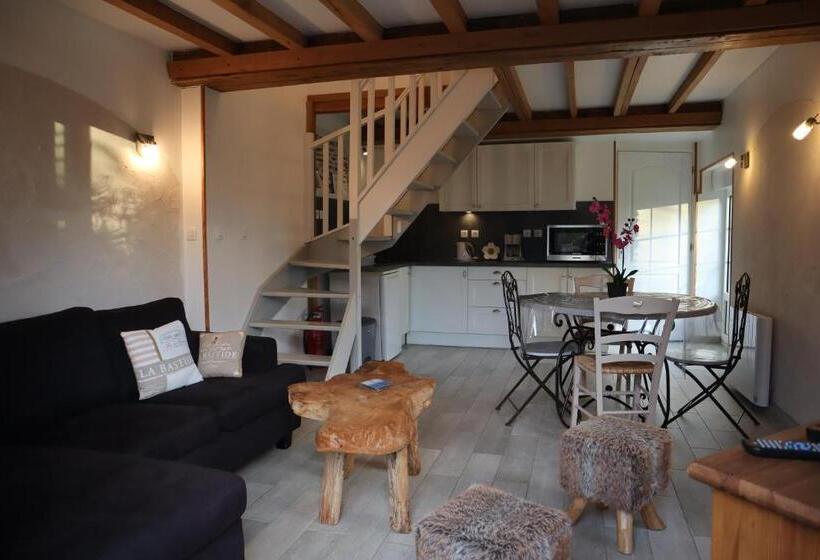 Дом 1 Спальня, La Bastide Du Moulin   Mont St Michel