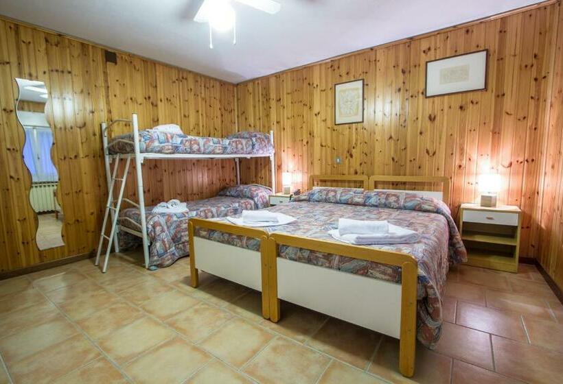 Четырехместный Номер Стандарт, Capriolo