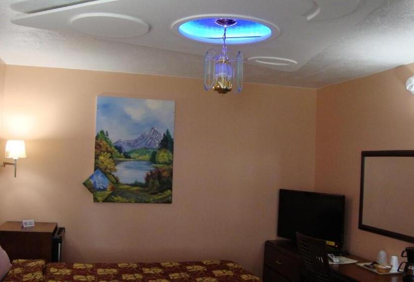 Номер Стандарт с Гидромассажем, Pinconning Trail Inn Motel
