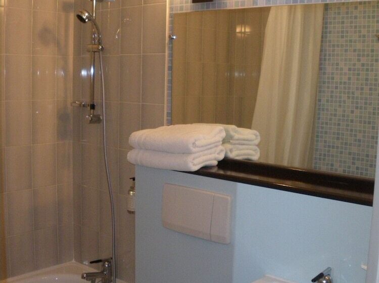 اتاق استاندارد یک نفره, Contact Hôtel Come Inn