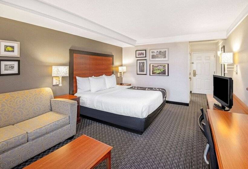 Deluxe Szoba, La Quinta By Wyndham San Antonio Airport