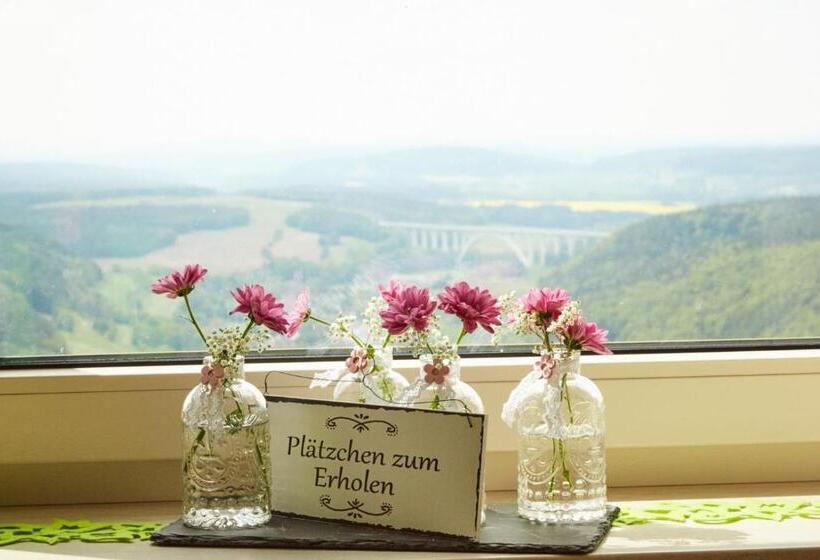 Апартаменты 3 Спальни, Die Triniushütte Thüringens Schönste Aussicht