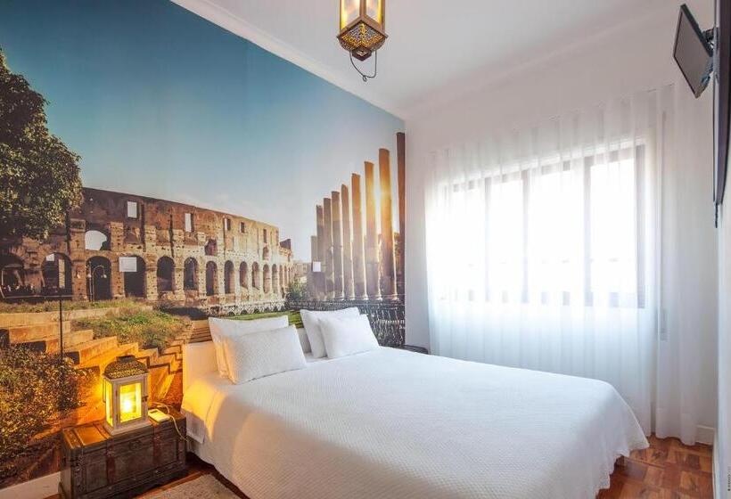 سوییت لوکس, Furadouro Terrace Hostel