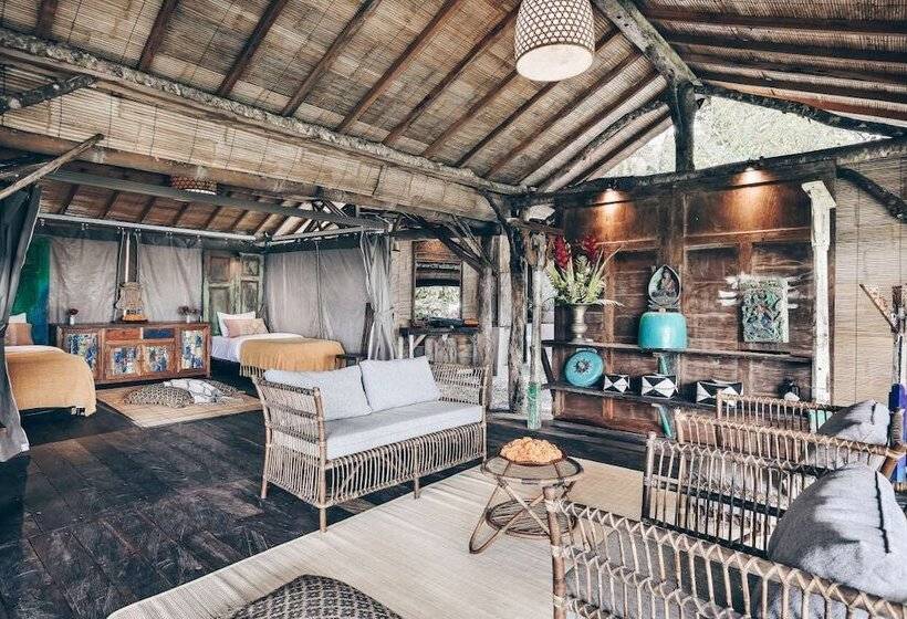 چادر با خدمات رفاهی لوکس, Batukaru Eco Retreat   Adults Only