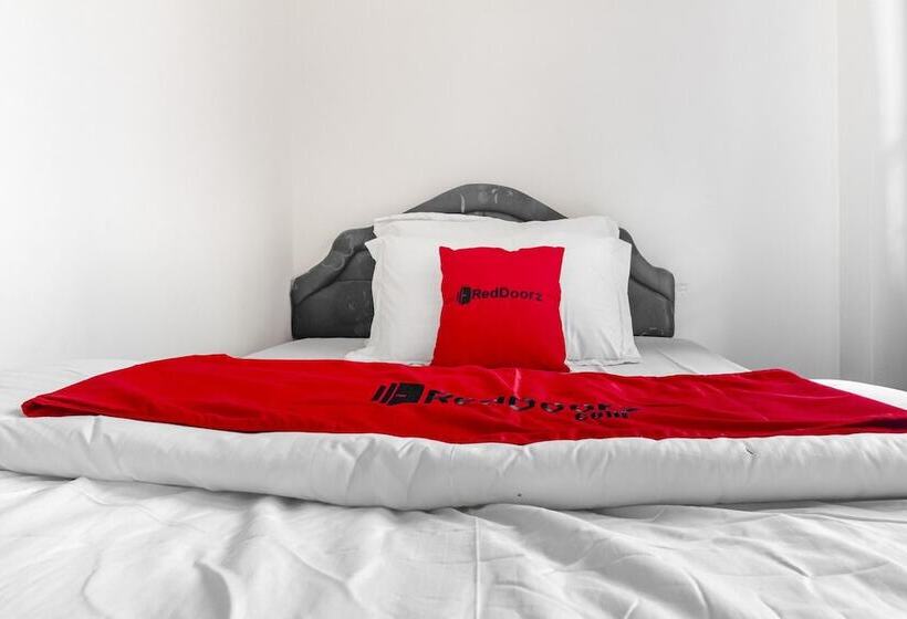 Номер Стандарт Индивидуальный, Reddoorz Plus @ Gunungsari Surabaya