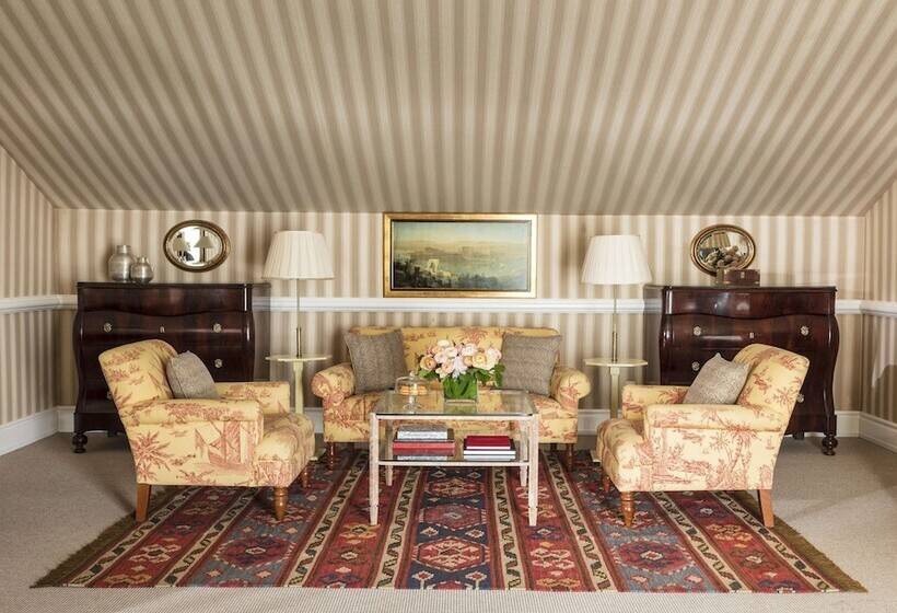 Suíte, Anantara Villa Padierna Palace Benahavís Marbella Resort   A Leading Hotel Of The World