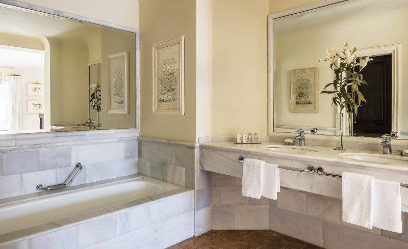 ツーベッドルーム　ヴィラ, Anantara Villa Padierna Palace Benahavís Marbella Resort   A Leading Hotel Of The World