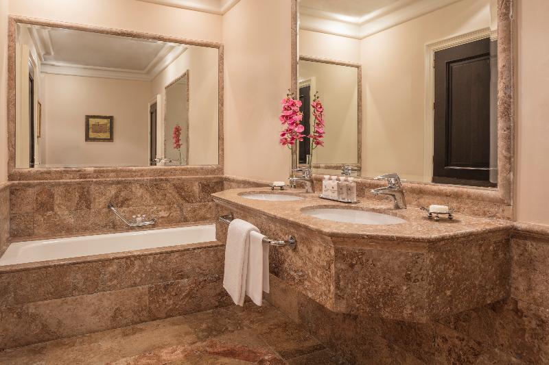 デラックスルーム, Anantara Villa Padierna Palace Benahavís Marbella Resort   A Leading Hotel Of The World