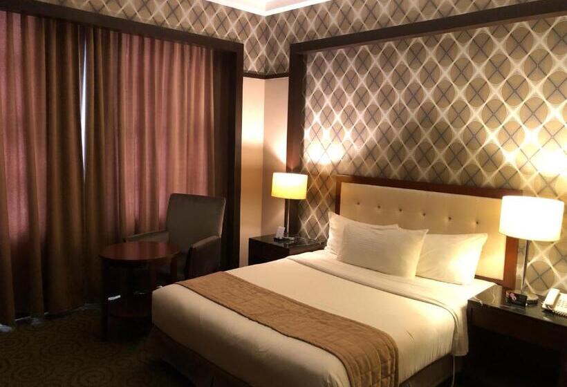이그제큐티브 룸, The Plaza Hotel Balanga City