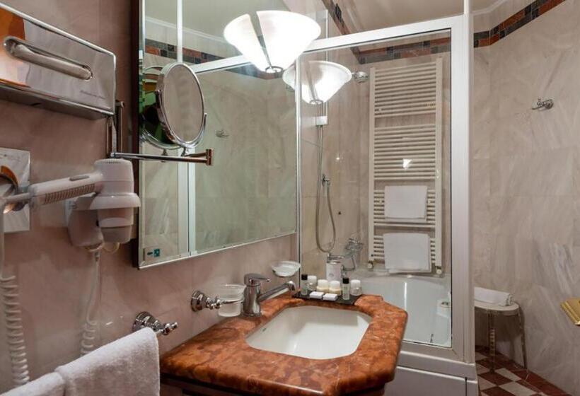 اتاق لوکس, Grand Hotel Ortigia