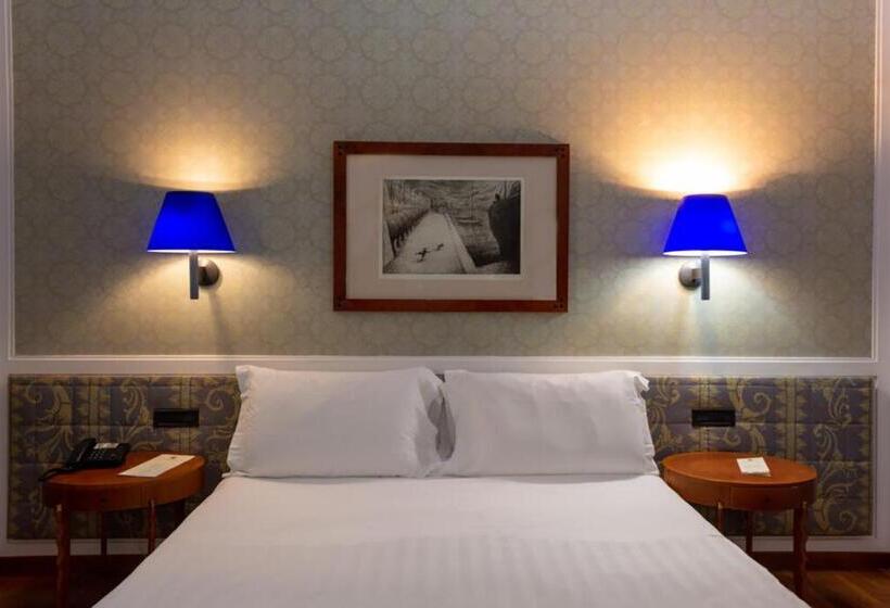 اتاق لوکس, Grand Hotel Ortigia