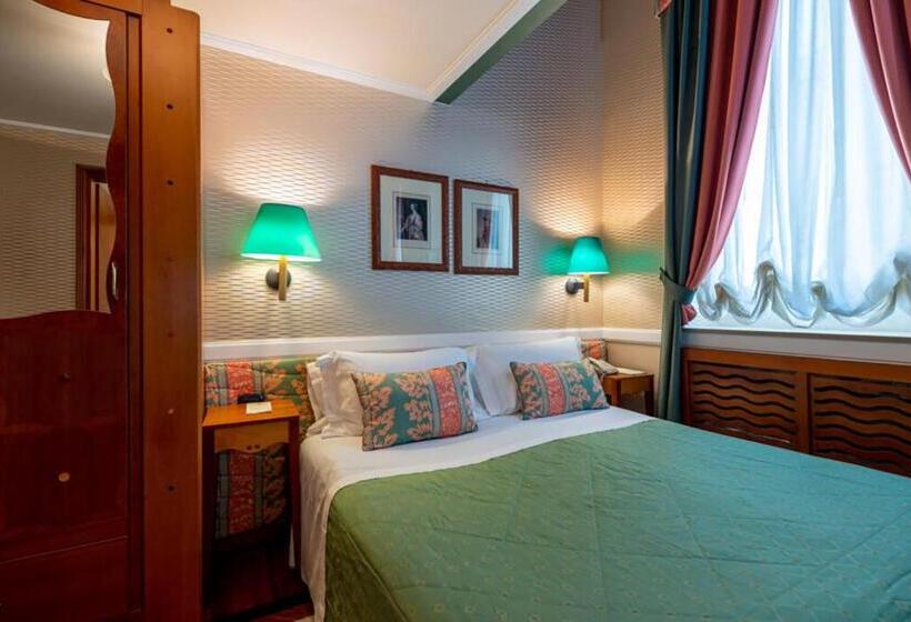 سوییت جونیور, Grand Hotel Ortigia