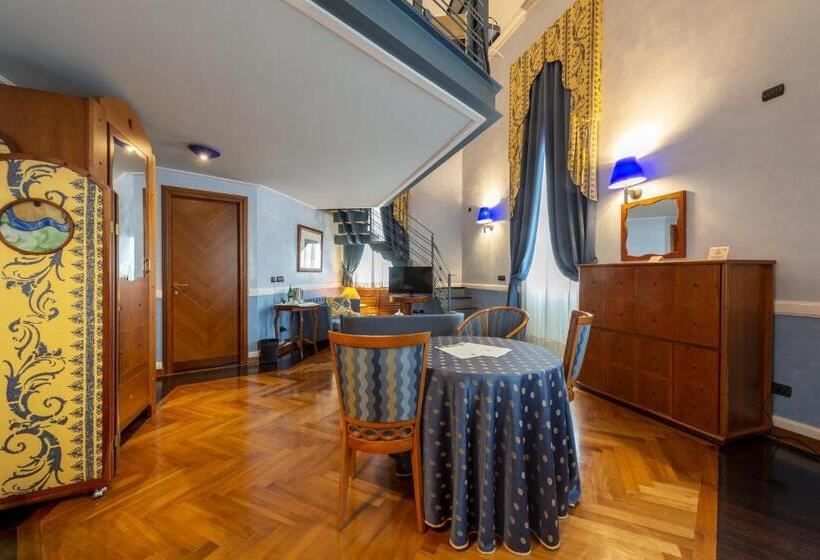 سوئیت با تخت بزرگ, Grand Hotel Ortigia