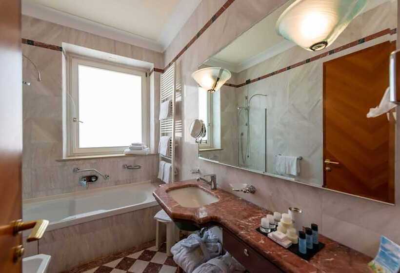 اتاق لوکس, Grand Hotel Ortigia