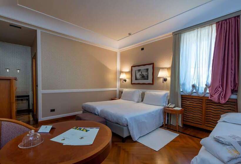 اتاق لوکس, Grand Hotel Ortigia