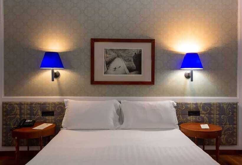 اتاق لوکس, Grand Hotel Ortigia