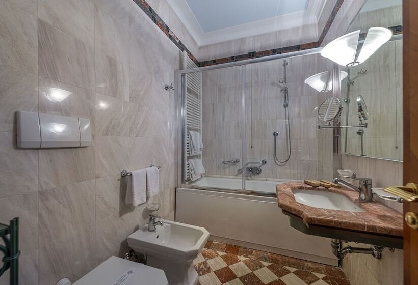 سوییت, Grand Hotel Ortigia