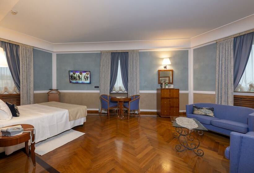 سوییت, Grand Hotel Ortigia