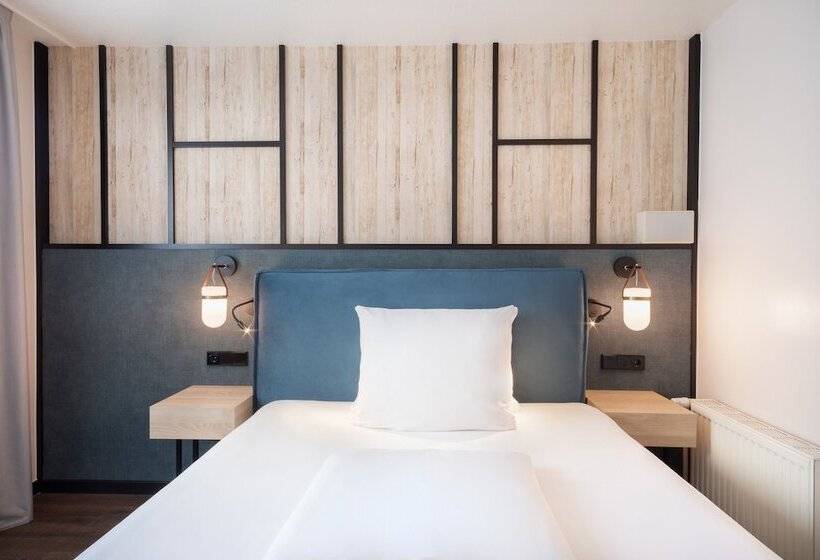 اتاق سوپریور, München City Center Affiliated By Meliá