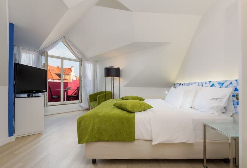 سوییت جونیور, München City Center Affiliated By Meliá