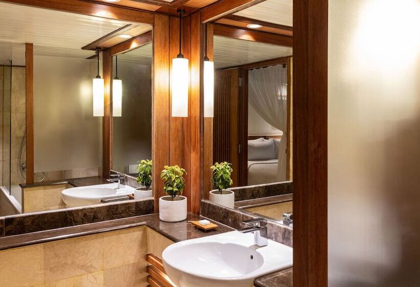 سوییت جونیور, Melia Bali