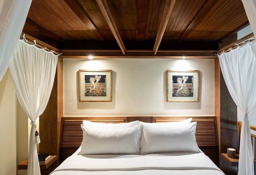 سوییت جونیور, Melia Bali