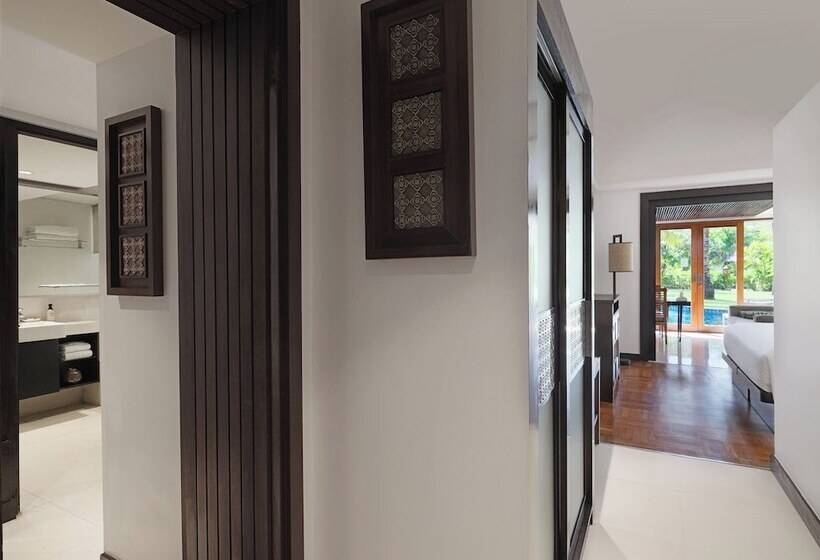 سوییت جونیور, Melia Bali