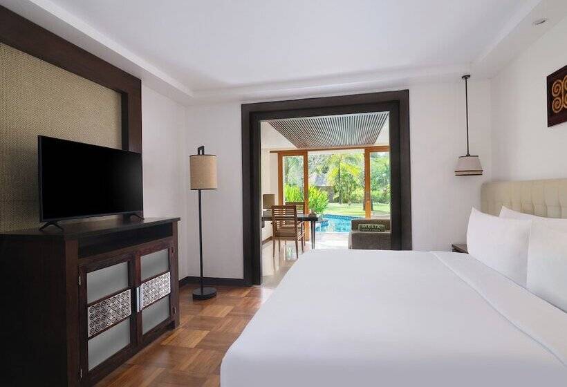 سوییت جونیور, Melia Bali