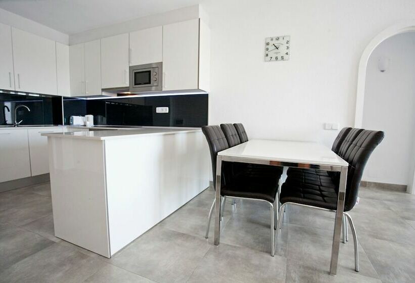 آپارتمان سوپریور 2 خوابه, Apartamentos Siesta I