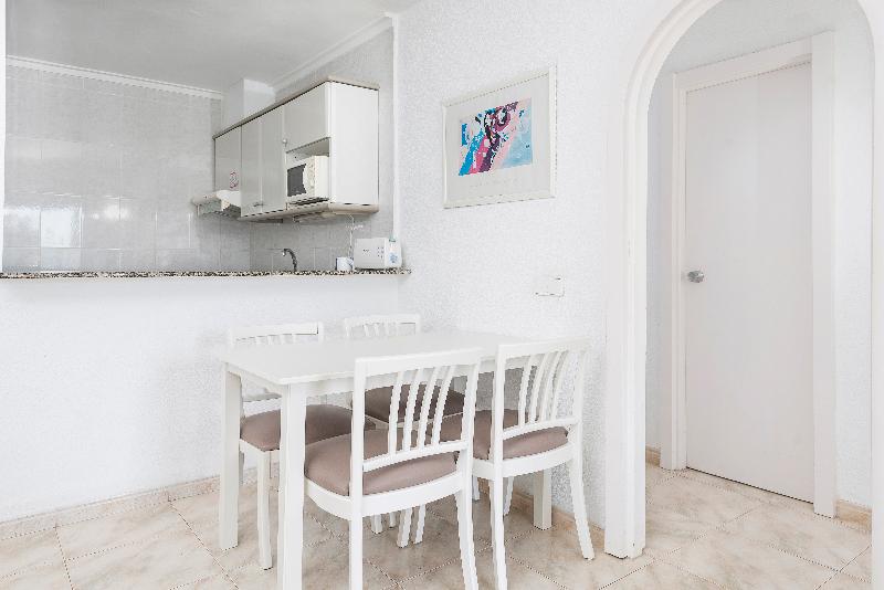 آپارتمان 2 خوابه, Apartamentos Siesta I