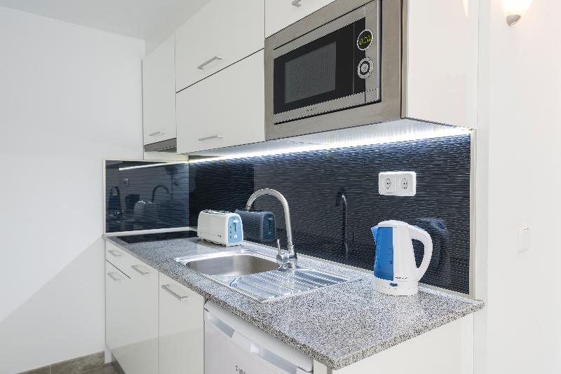آپارتمان 1 خوابه با چشم‌انداز استخر, Apartamentos Siesta I