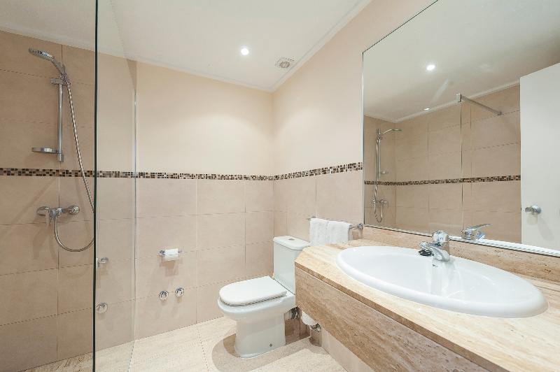 آپارتمان 1 خوابه با چشم‌انداز استخر, Apartamentos Siesta I