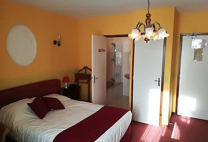 Номер Стандарт, Hostellerie Saint Martin  Logis Hôtel Et Restaurant