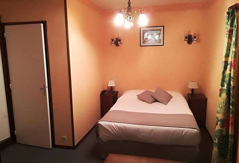 Номер Стандарт, Hostellerie Saint Martin  Logis Hôtel Et Restaurant