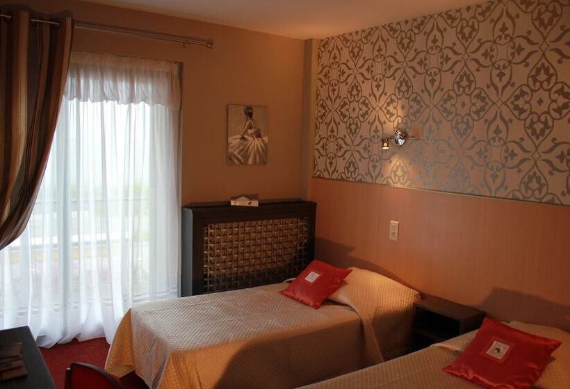 اتاق استاندارد, Hôtel Restaurant Le Panorama