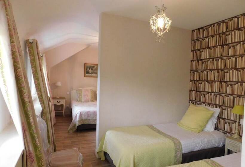 اتاق استاندارد چهار تخته, La Villa Marjane