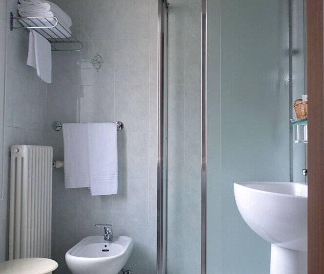 Habitación Estándar, Roma