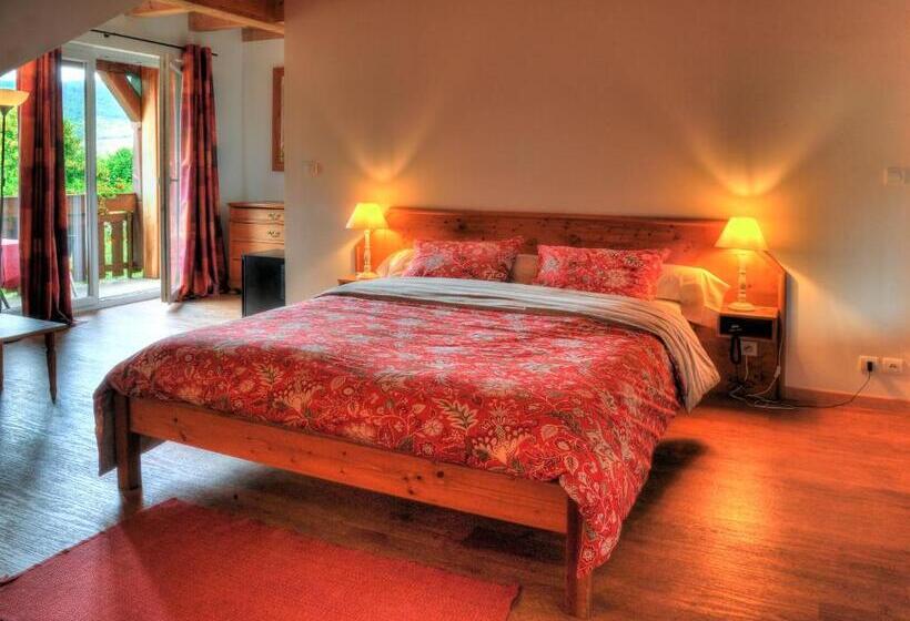 Номер Стандарт с Балконом, Auberge Ramstein