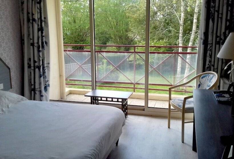 标准间, Auberge Saint Thegonnec