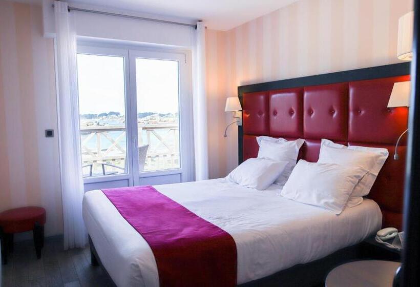 Номер Superior Вид на Море, Logis Hôtel Saint Guirec Et De La Plage